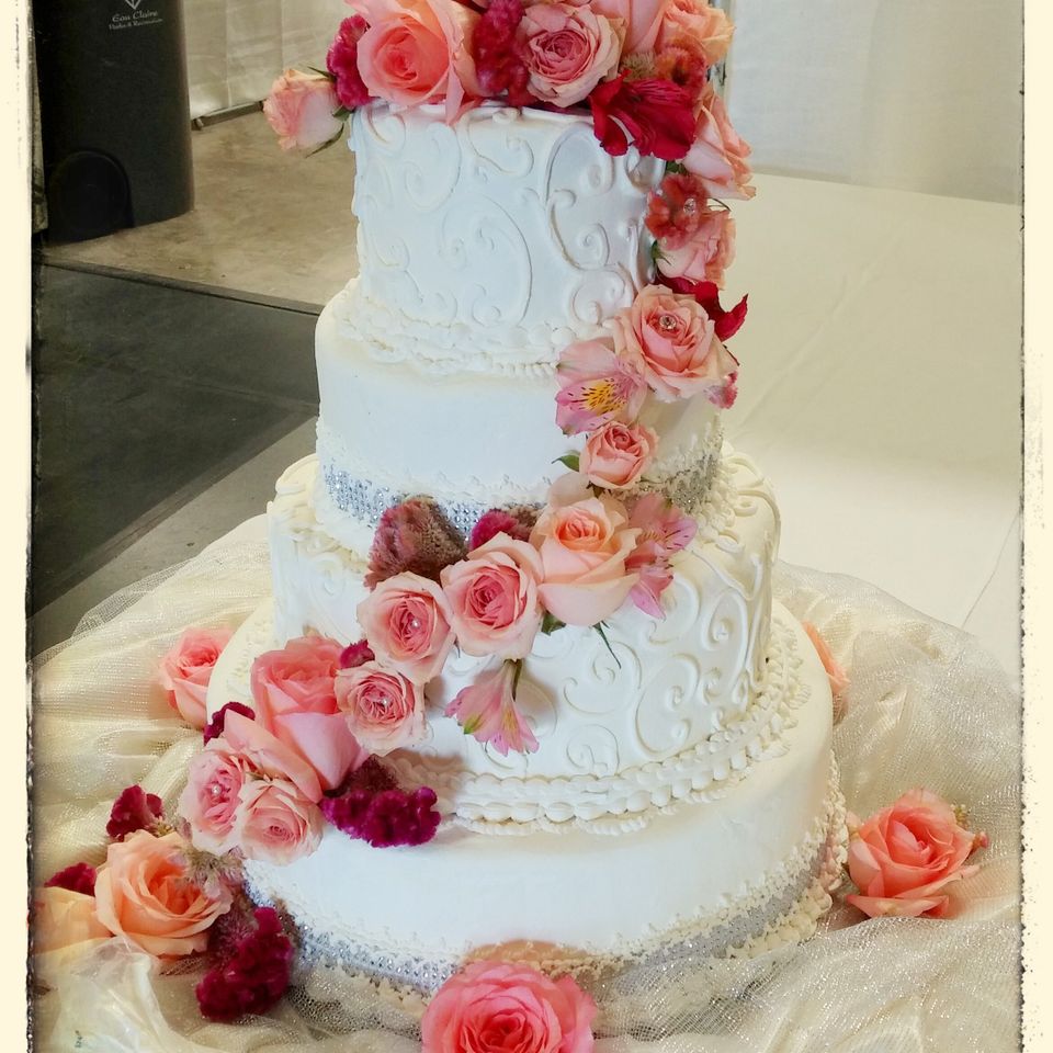 Wed cake 19020180617 12715 cndttc