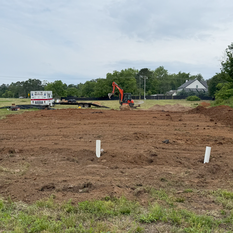 Septic leach field installantion   grading off