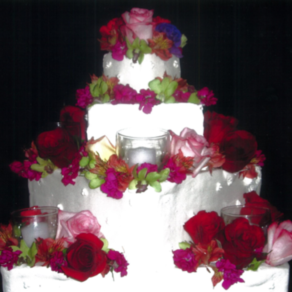Long island wedding cakes 0120140610 2103 68ofmw