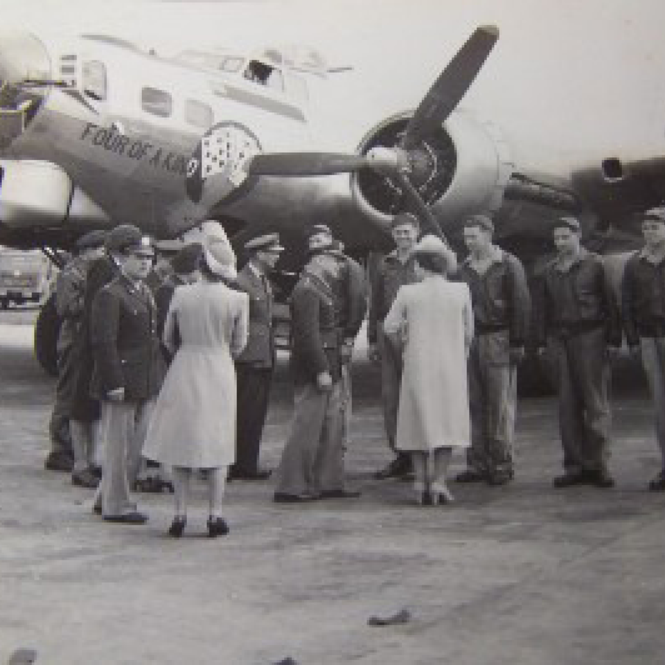 Wwii  8th a.f.  524bomb.squad. photos of b17s  etc files220170912 25600 g7xzdb