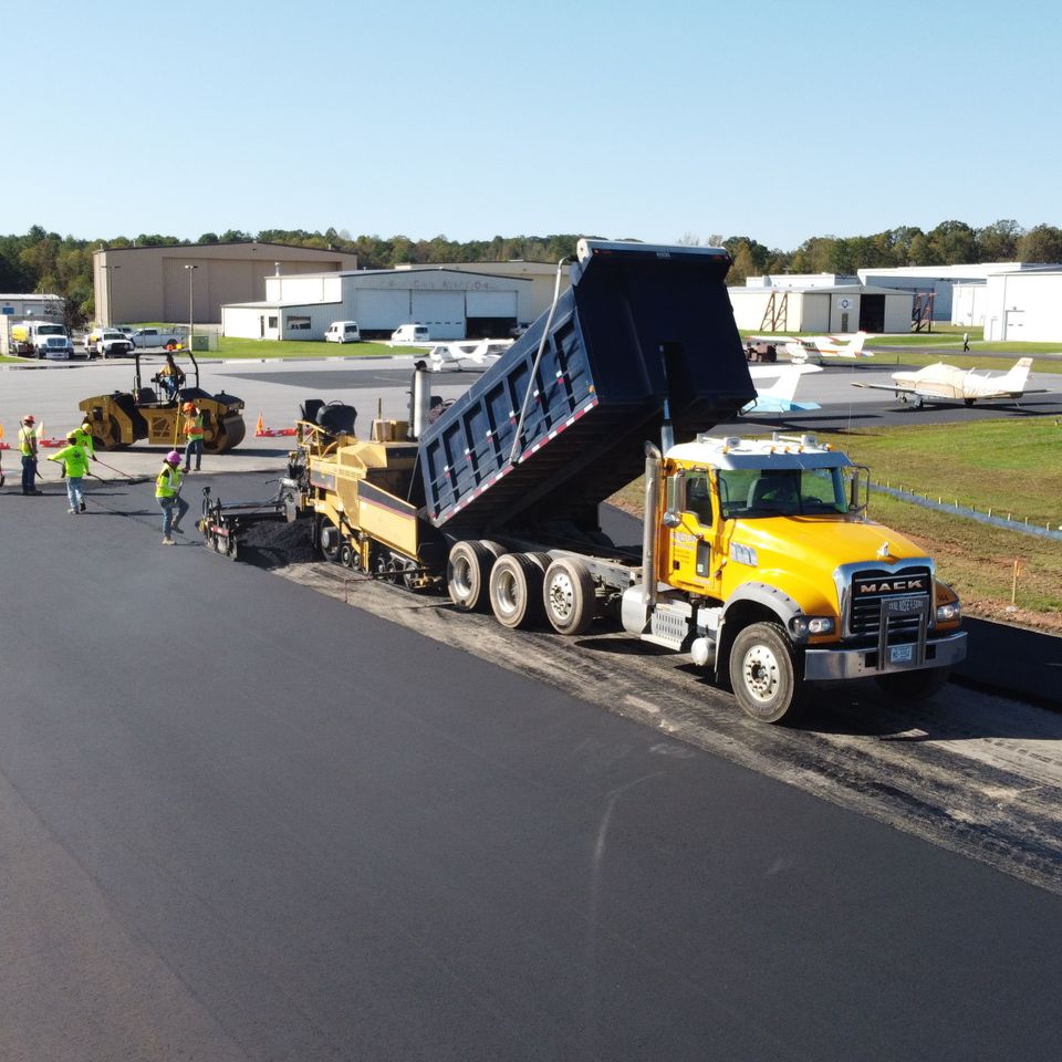 Diamante's Construction, Diamante's Paving, Asphalt Paving, Residential Asphalt Paving, Commercial Asphalt Paving,