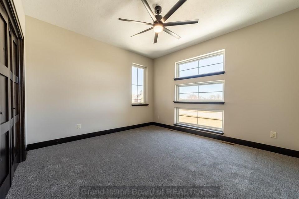 431 ponderosa grand island  ne 68803 c 3