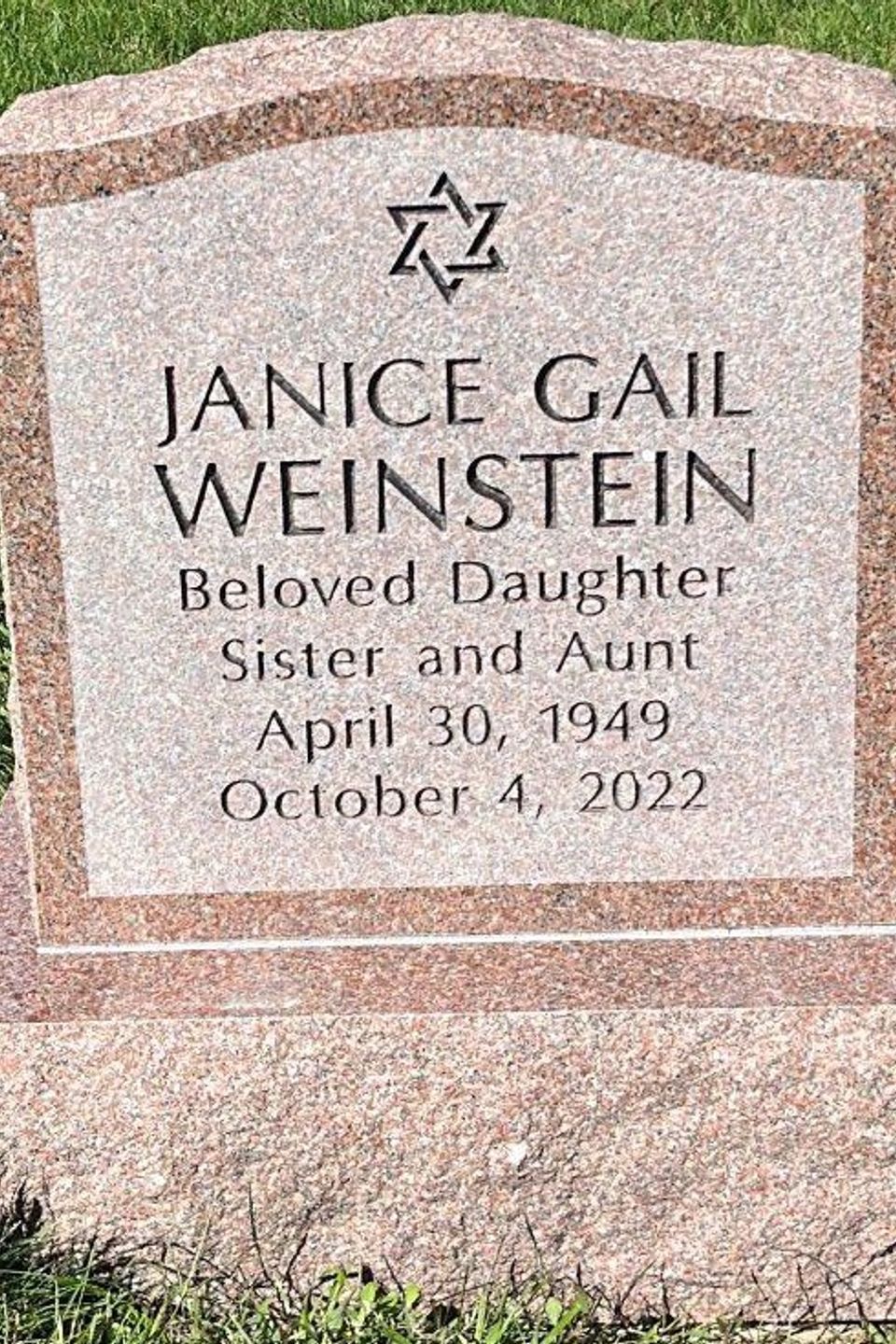 Janice weinstein set