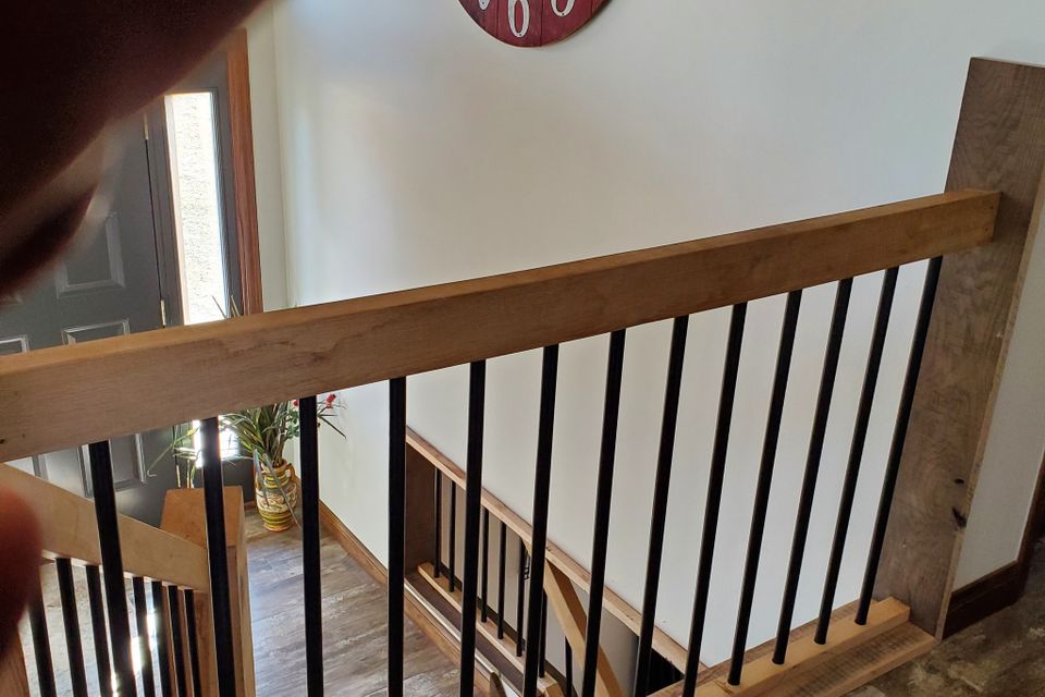 Trim work stairs cf