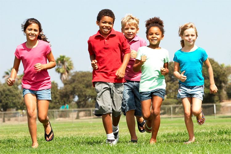 Children running at add program in irvine 750x500 (2)