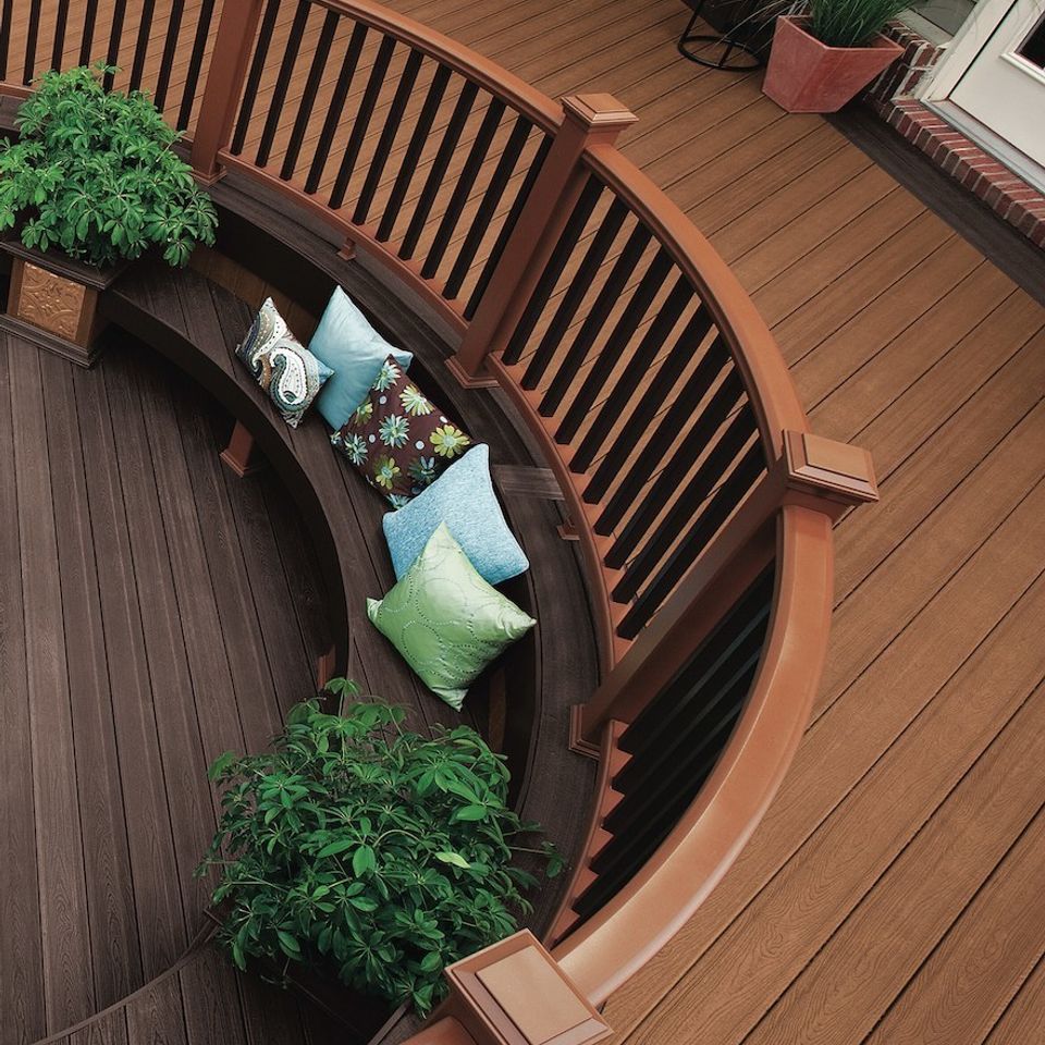 Nuredo magazine   tulsa oklahoma   remodeling   deck design 101   13898 b 960   overhead shot of deck and curved bench20180615 21613 13y4kep