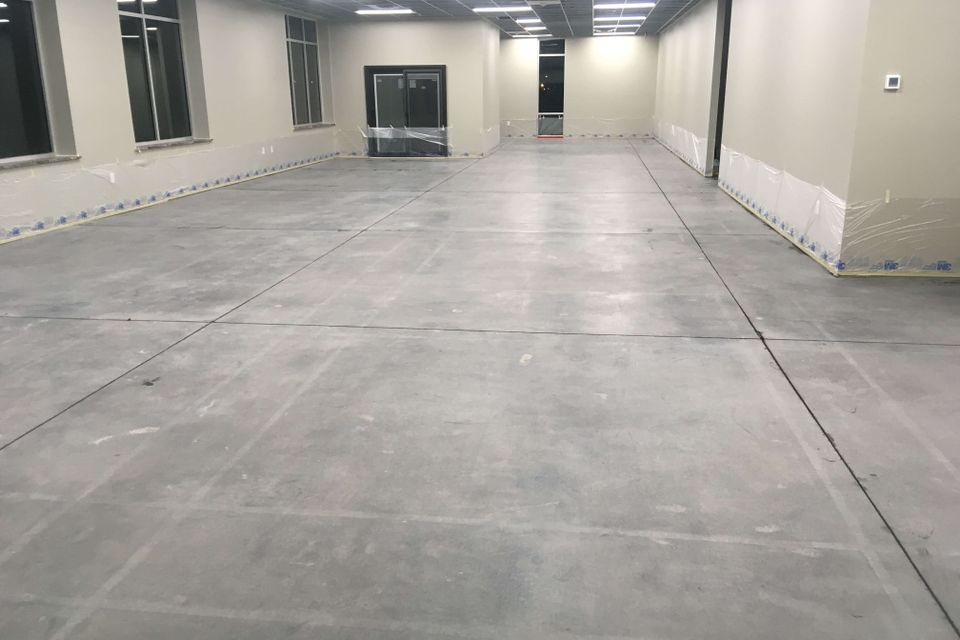 Warehouse floor (1)