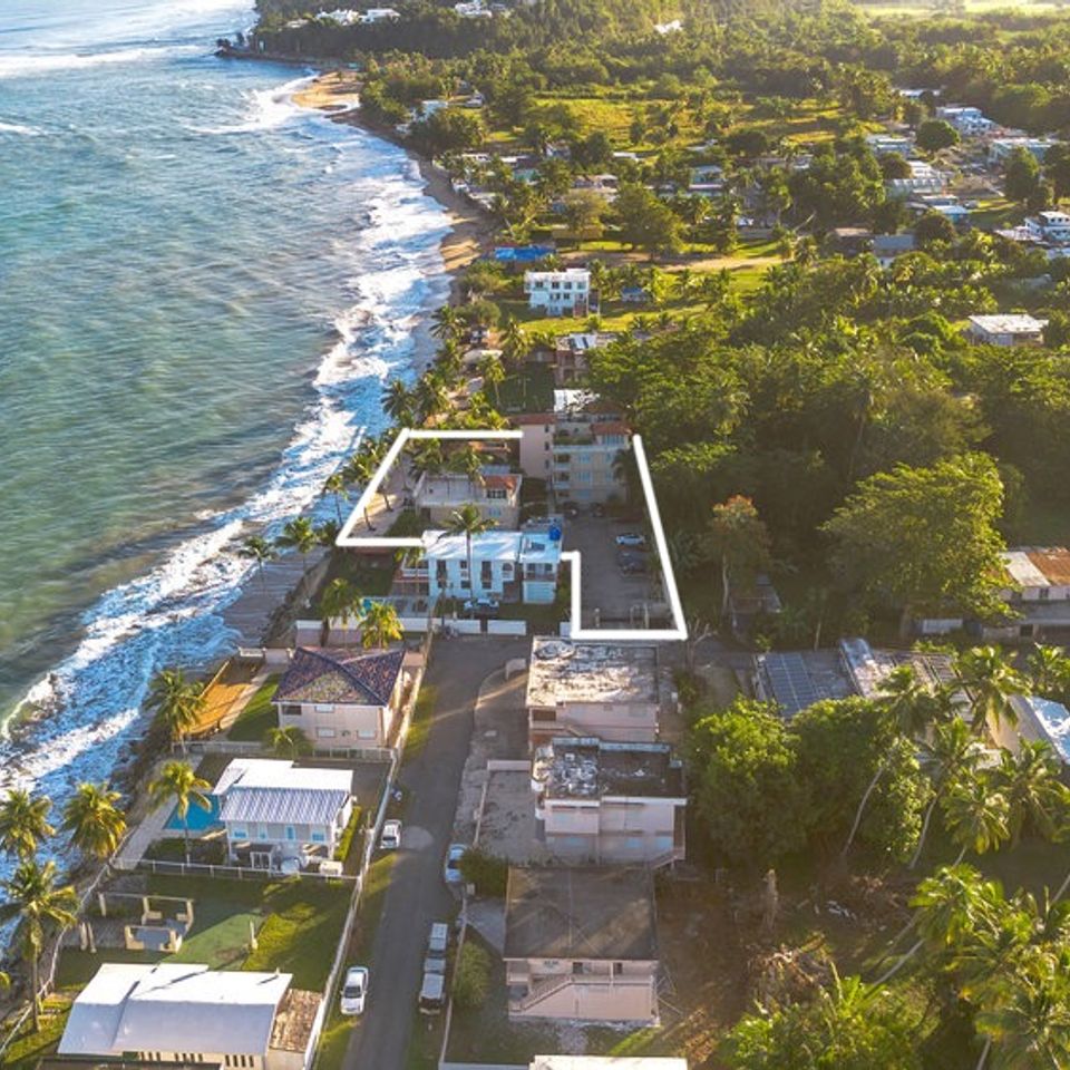 033 trevisuality ocean view castle apt 7 rincon 33 348 3