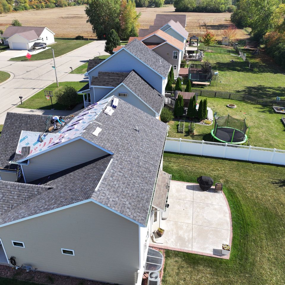 Williamsburg gray neenah roof replacement