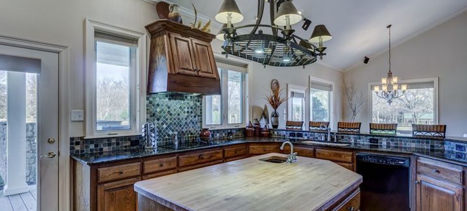 Clean kitchen 20180213 4066 16eq791