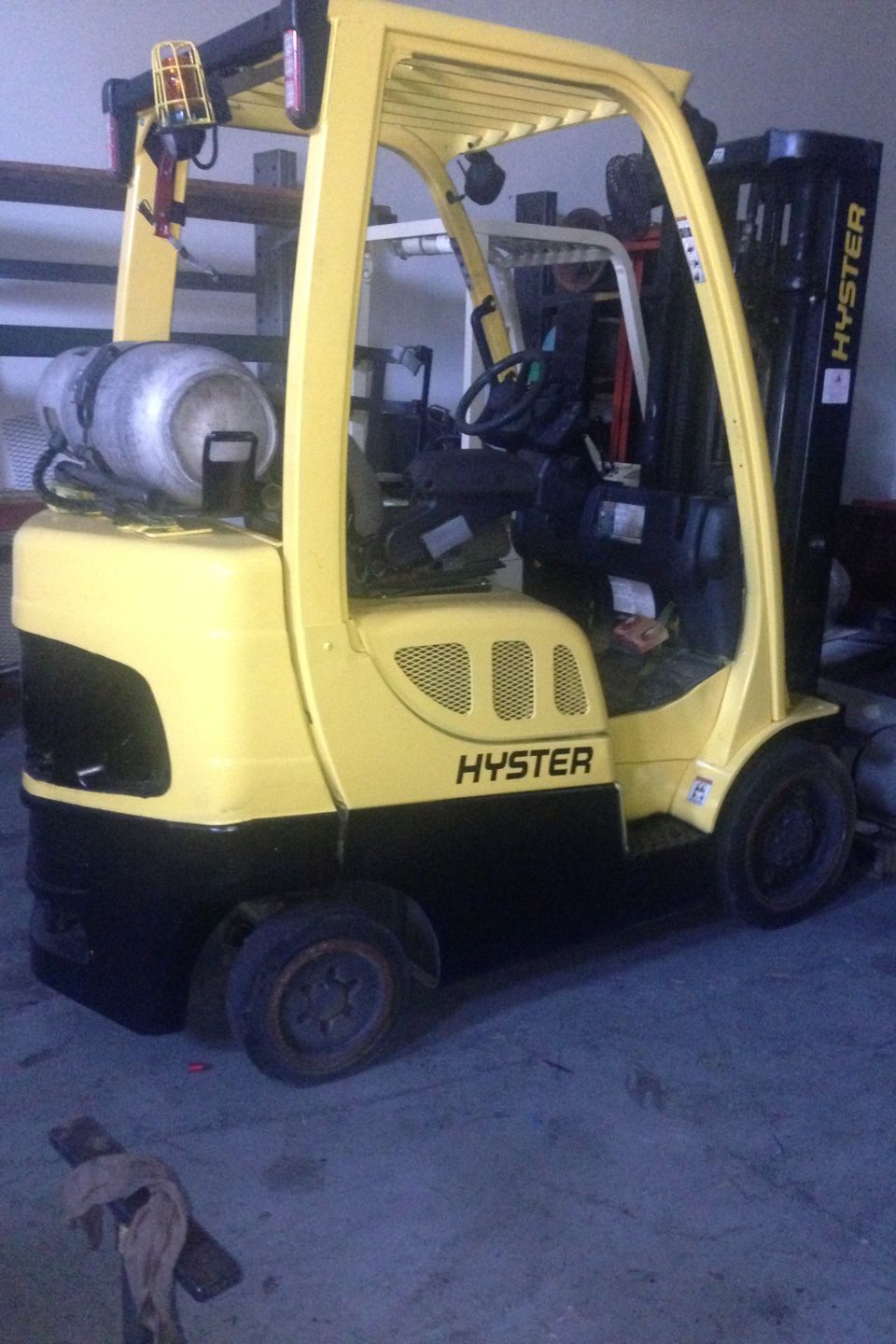 2014 hyster propane (2)