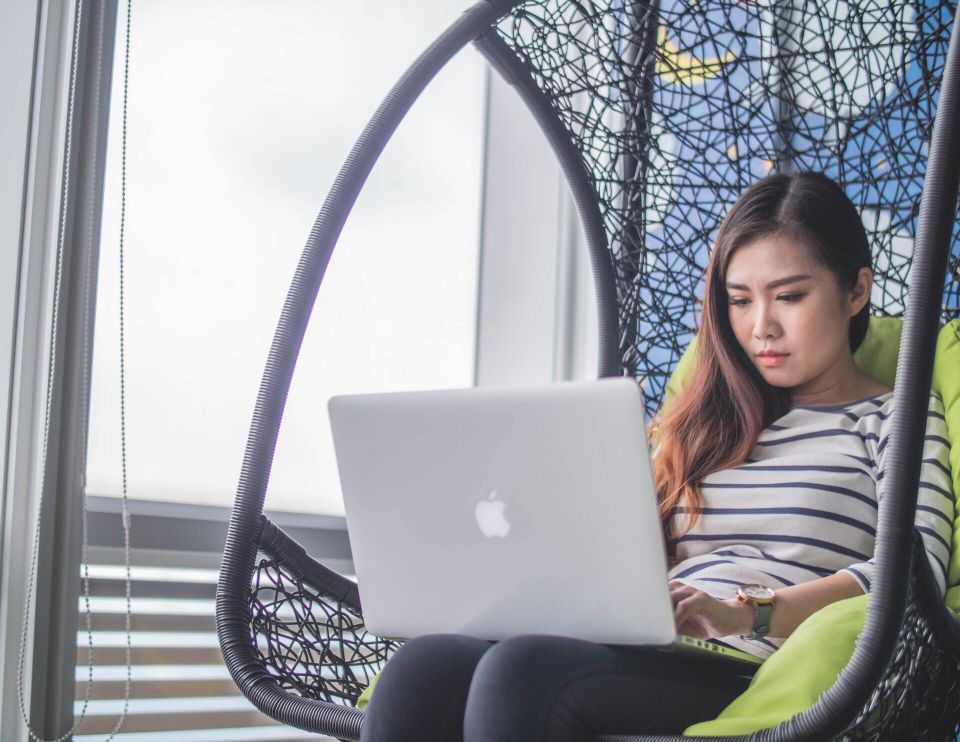 How to start a web design business
