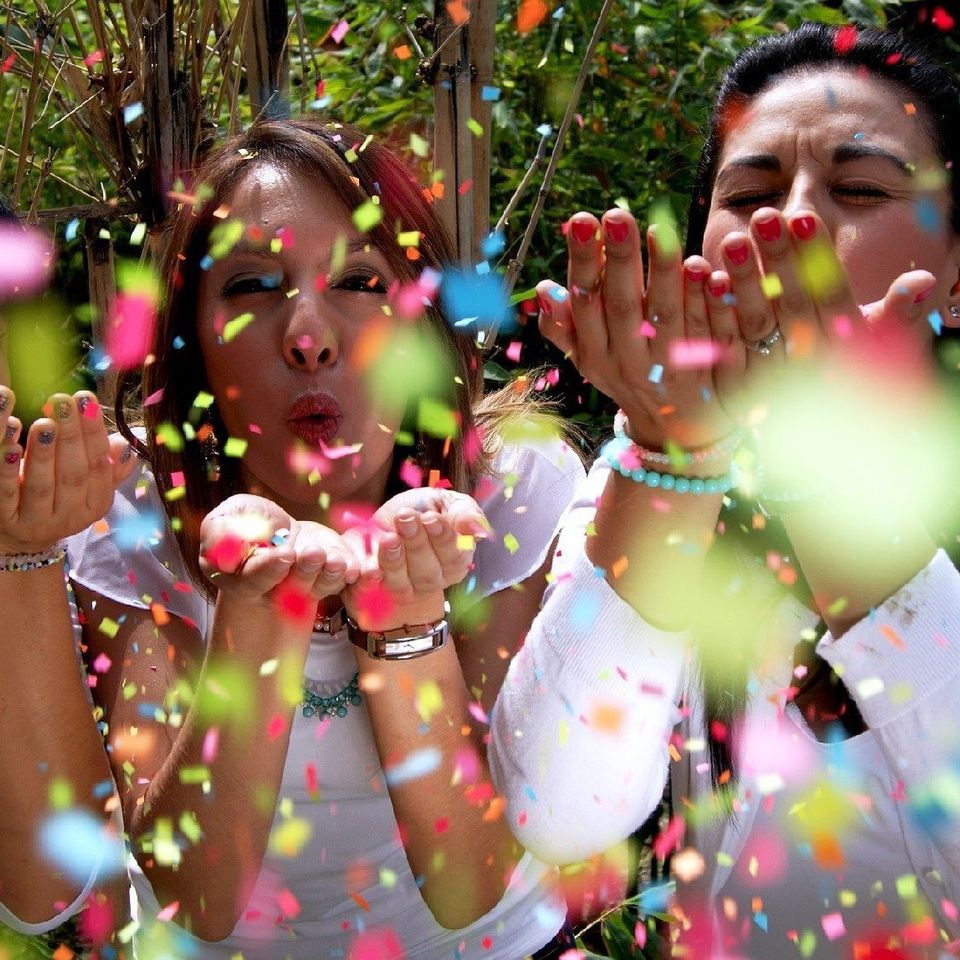 People 57e2d64342 1920