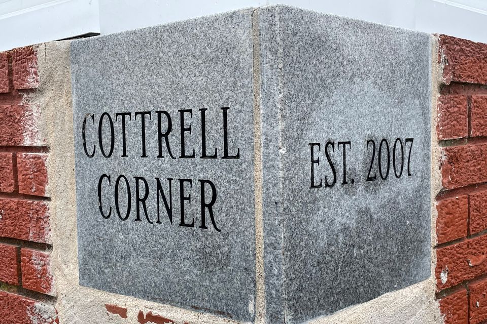 Cottrellcornersign