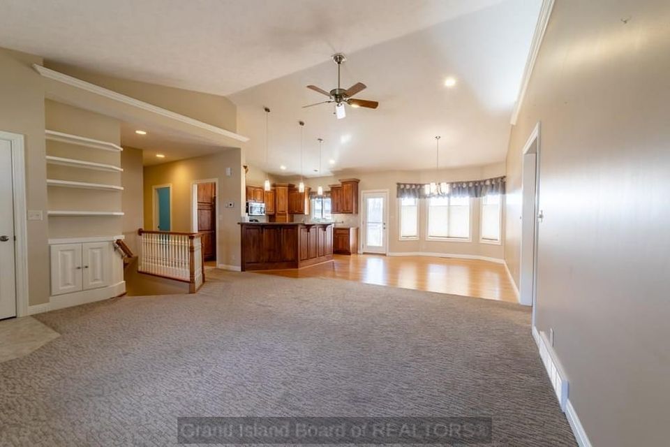 3811 meadowlark cir grand island ne 68803 a 8