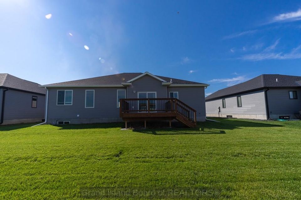 3760 lilac ln grand island  ne 68803 e 3