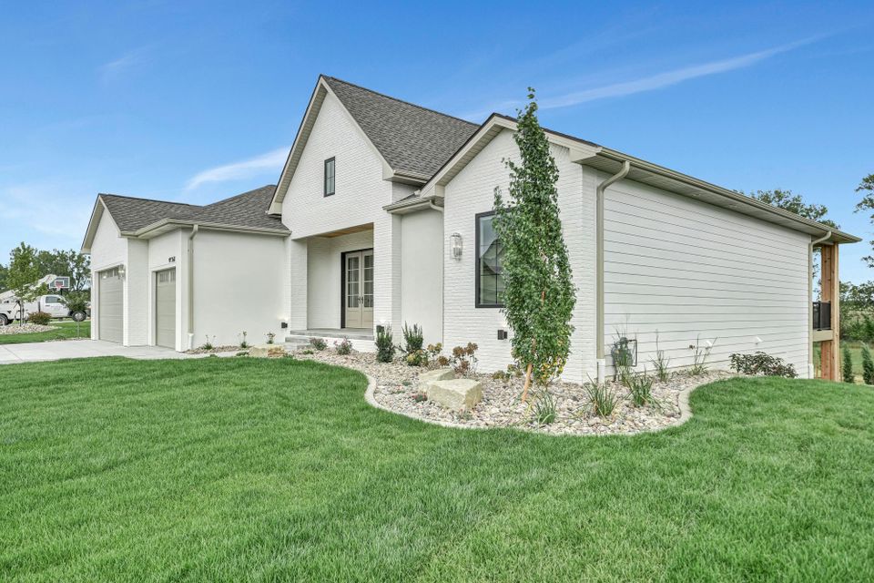 3611 tree line dr 07