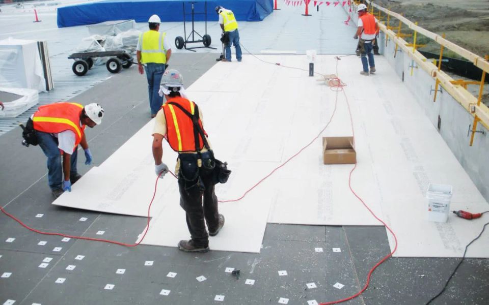 Commercialroofingpic 1080x675 1