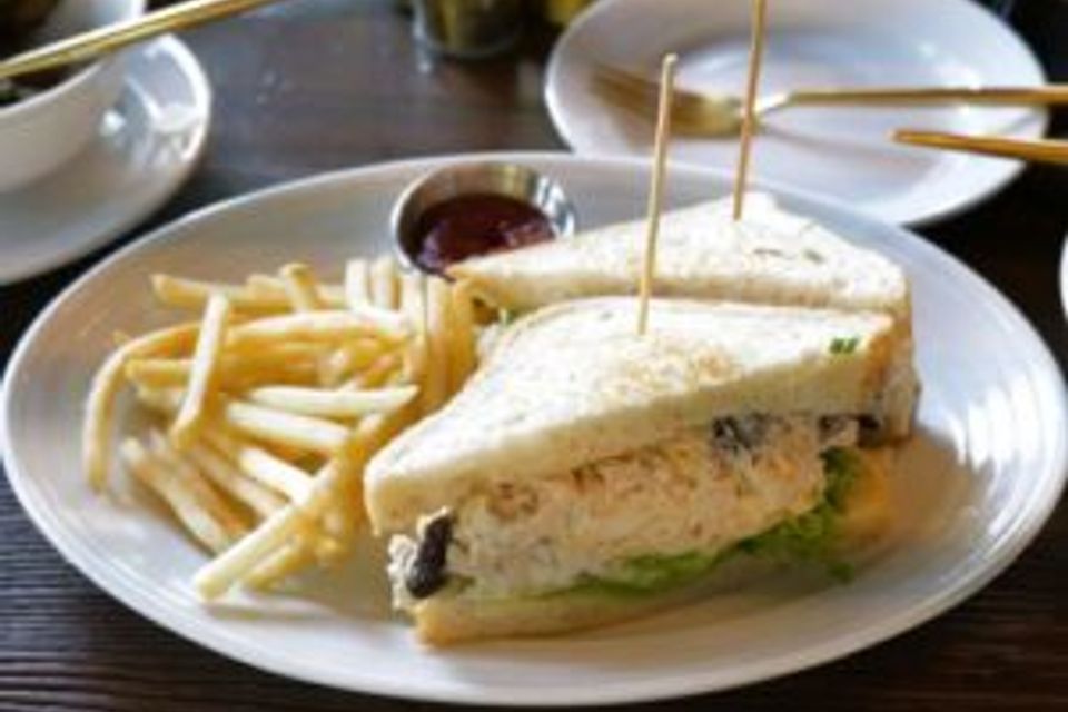 Sandwich goldenpear1 300x300