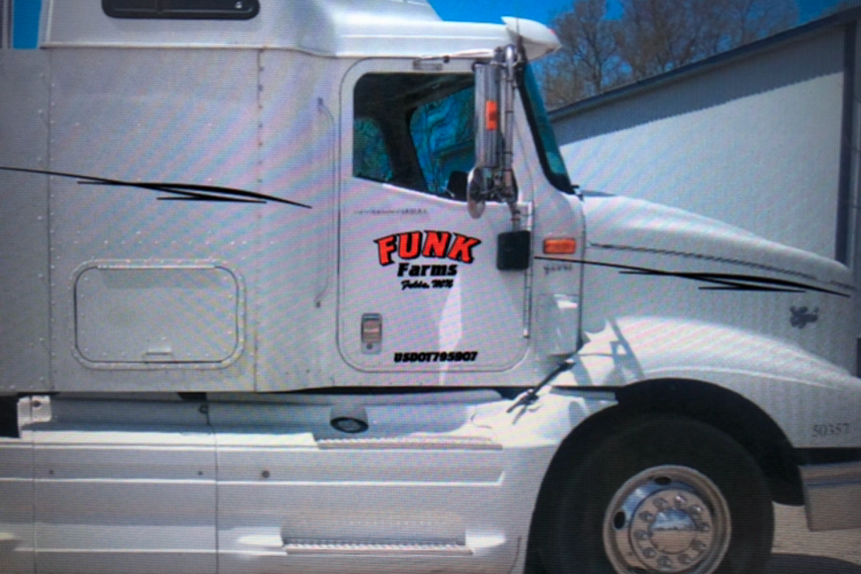 Bandk designs slayton 52