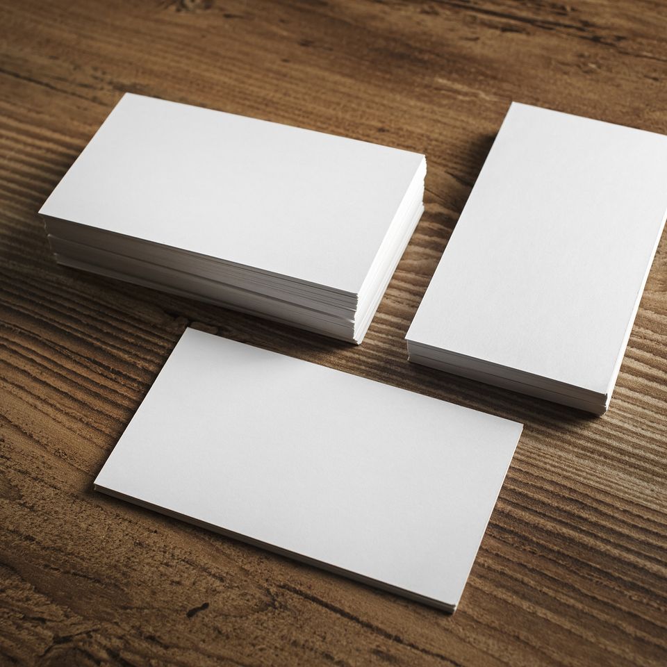 Biz cards table20170918 25498 1xdv83f
