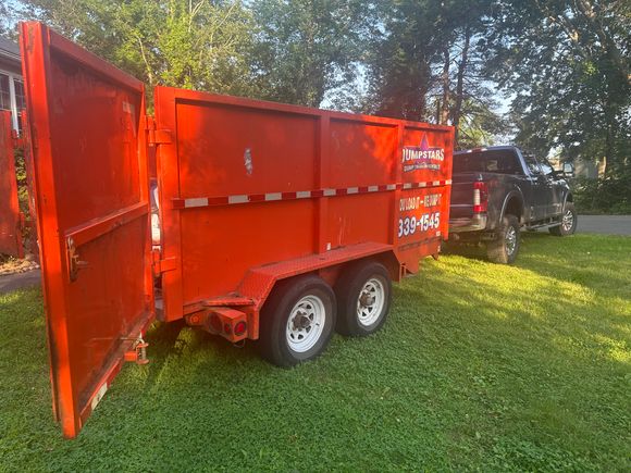 Dumpstars Dump Trailer Rentals unit delivery