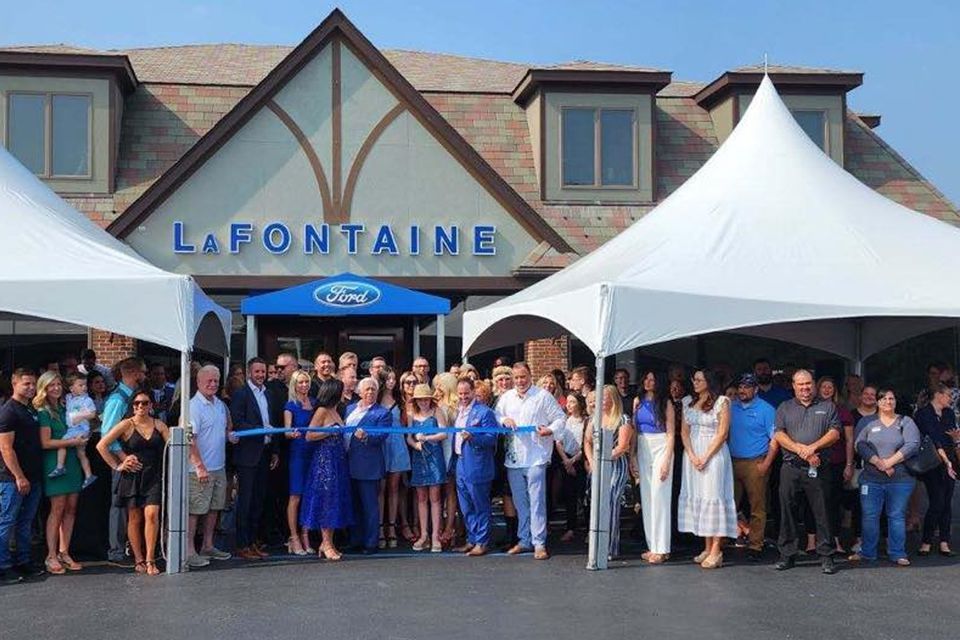 Ribbon cutting 9