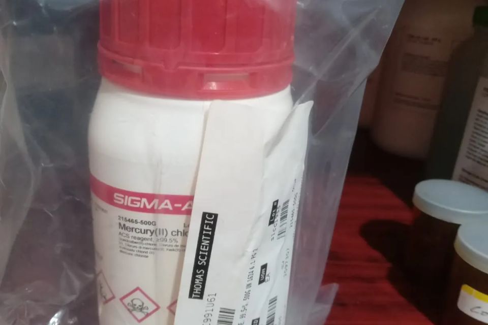 Mercury ii chloride original
