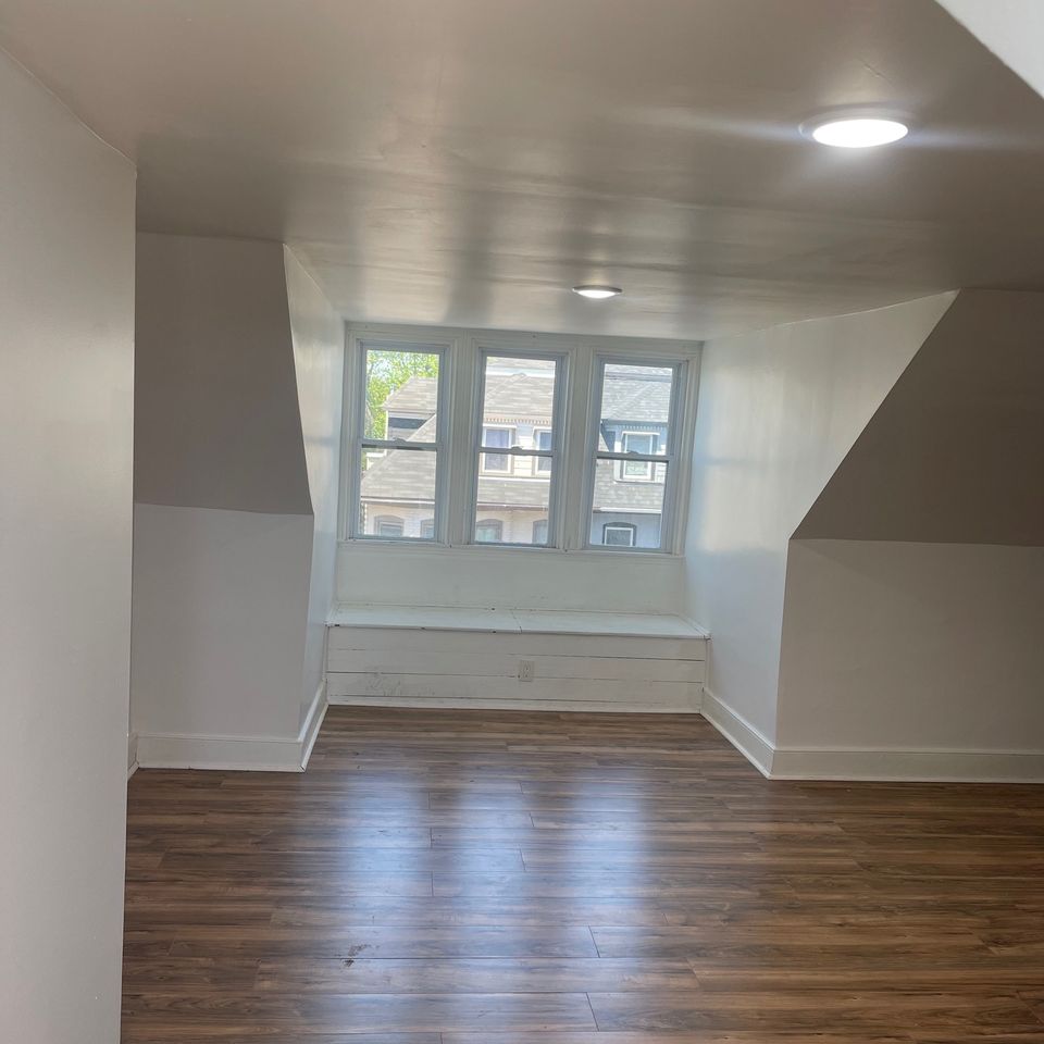 70370662166  74118c92 0397 4c9a ba9b 33b740a64245