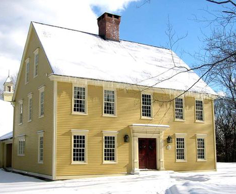 New england colonial home e(pp w480 h394)