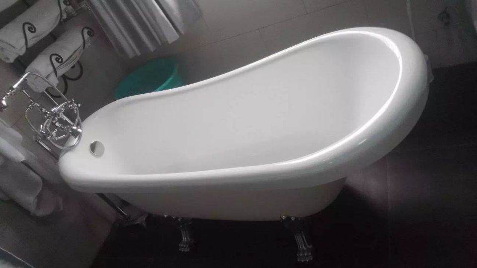 Spring valley bath tub services