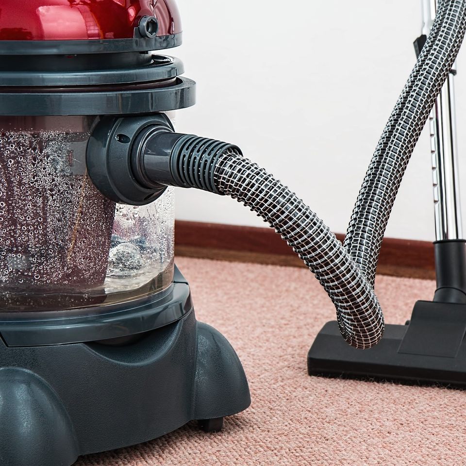 Vacuum cleaner 657719 192020170905 13956 sw6624