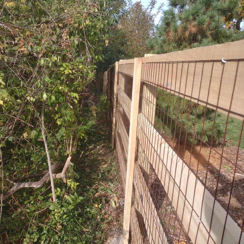 Fence gate install cincinnati  043