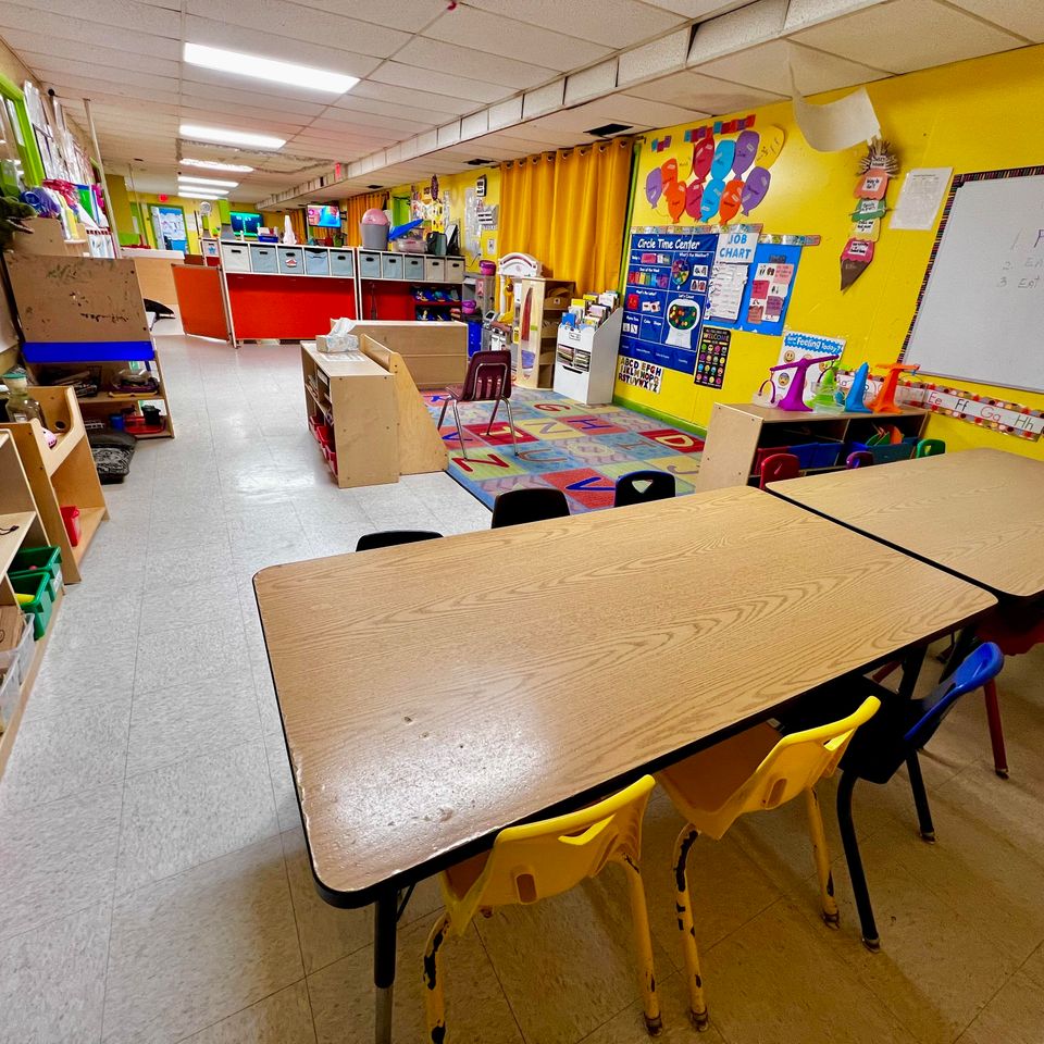 Starzone daycare and learning center inside 005