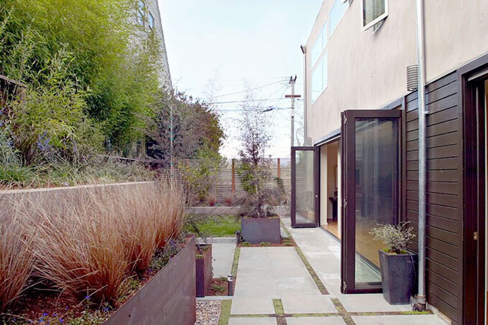 Kronquist residence 02