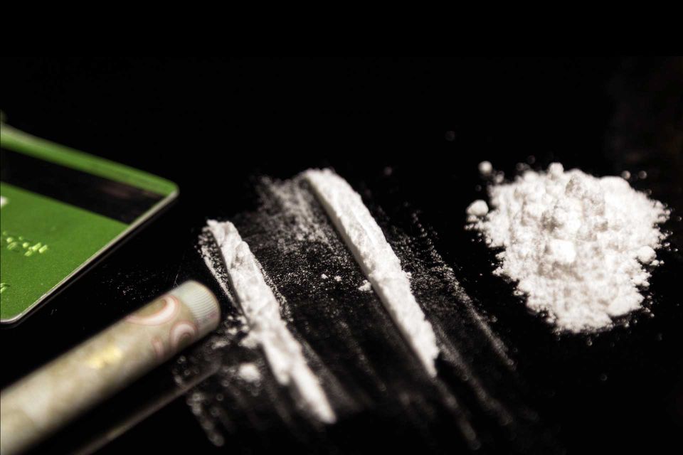 Cocaine large