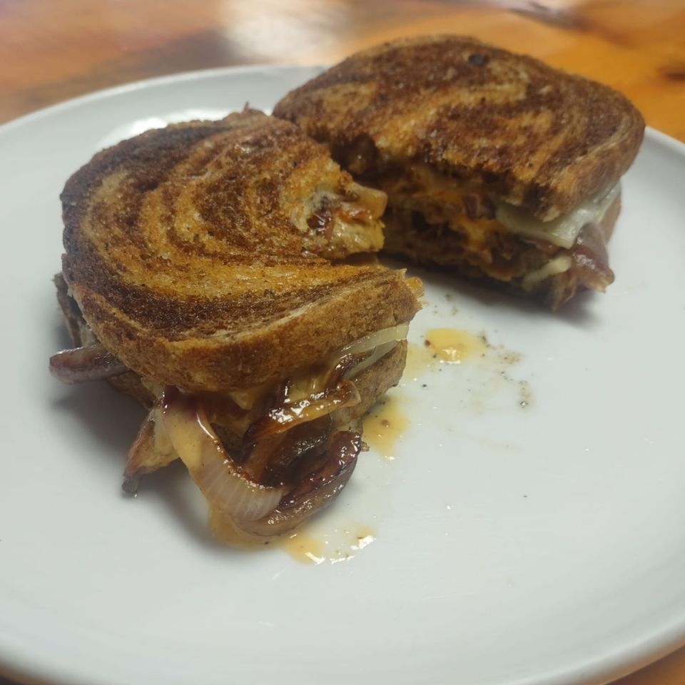 Shg brisket patty melt