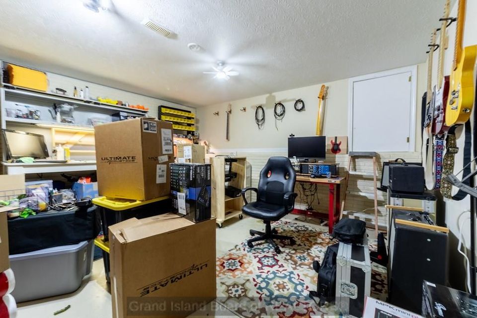 15 via trivoli grand island  ne 68803 d 2
