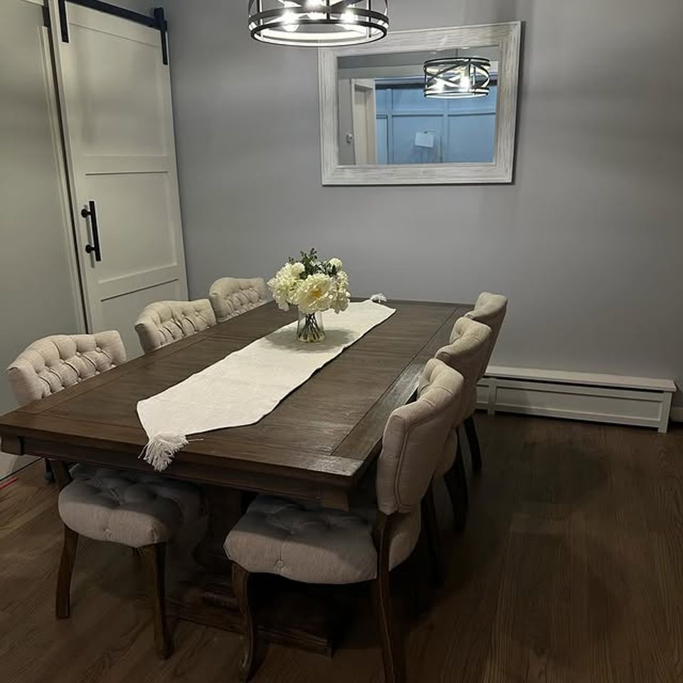 Oak flooring in dining room, done by J.B.T Contracting of Long Island, NY