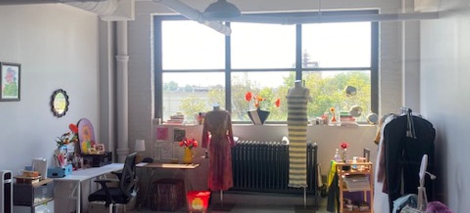 Lc  304 marketing photo 2