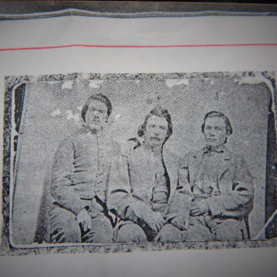 Published   id'ed 3 csa soldiers  camp douglas  cdv files720170918 15159 156ljln