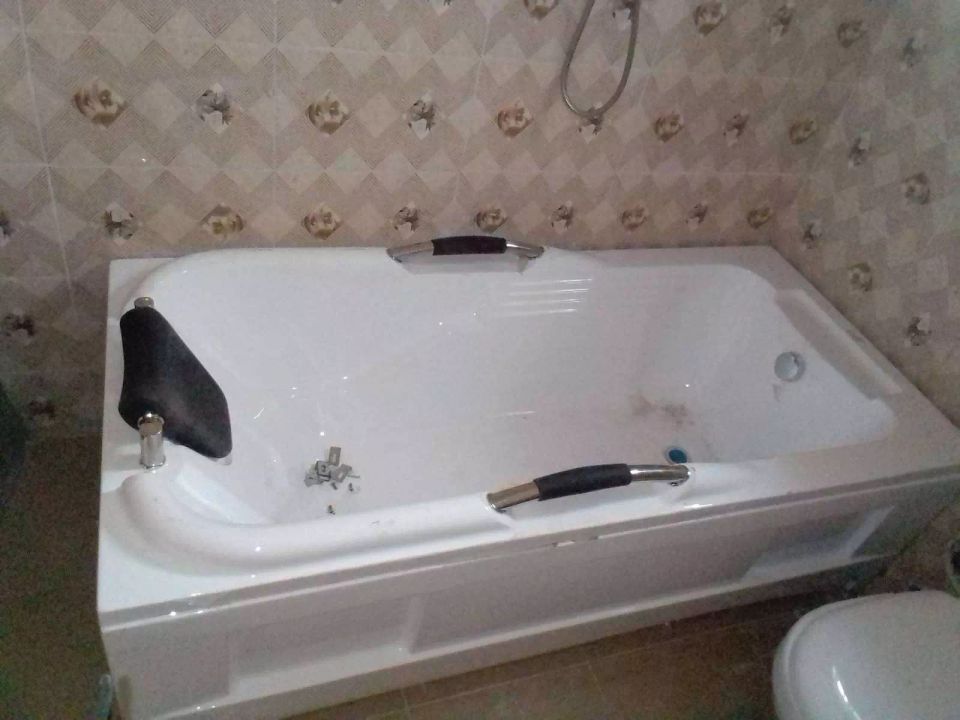 Oswego bath tub services