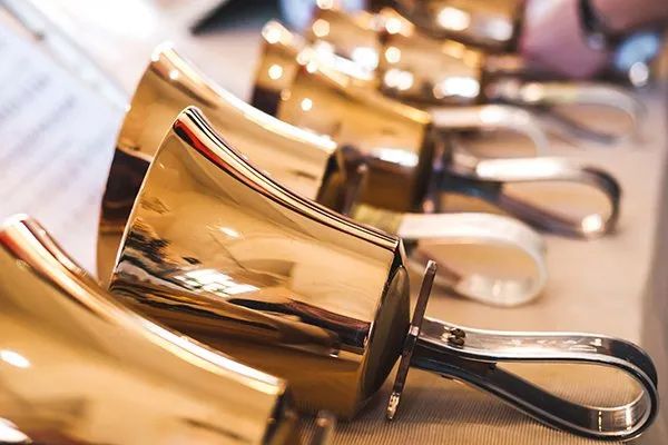 Handbells 2880w