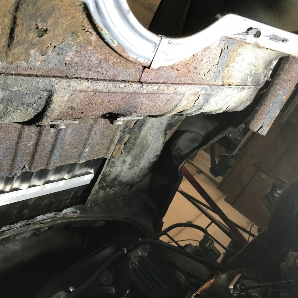 Rear underside 2