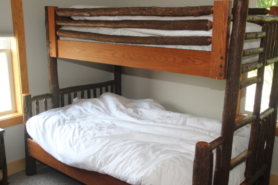One room shared room for two people on first floor 1899