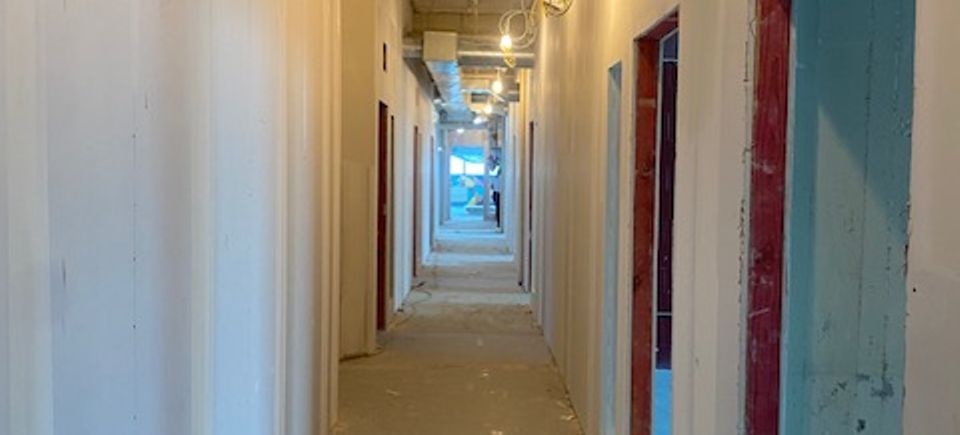 Lc 2nd floor hallway photo 2