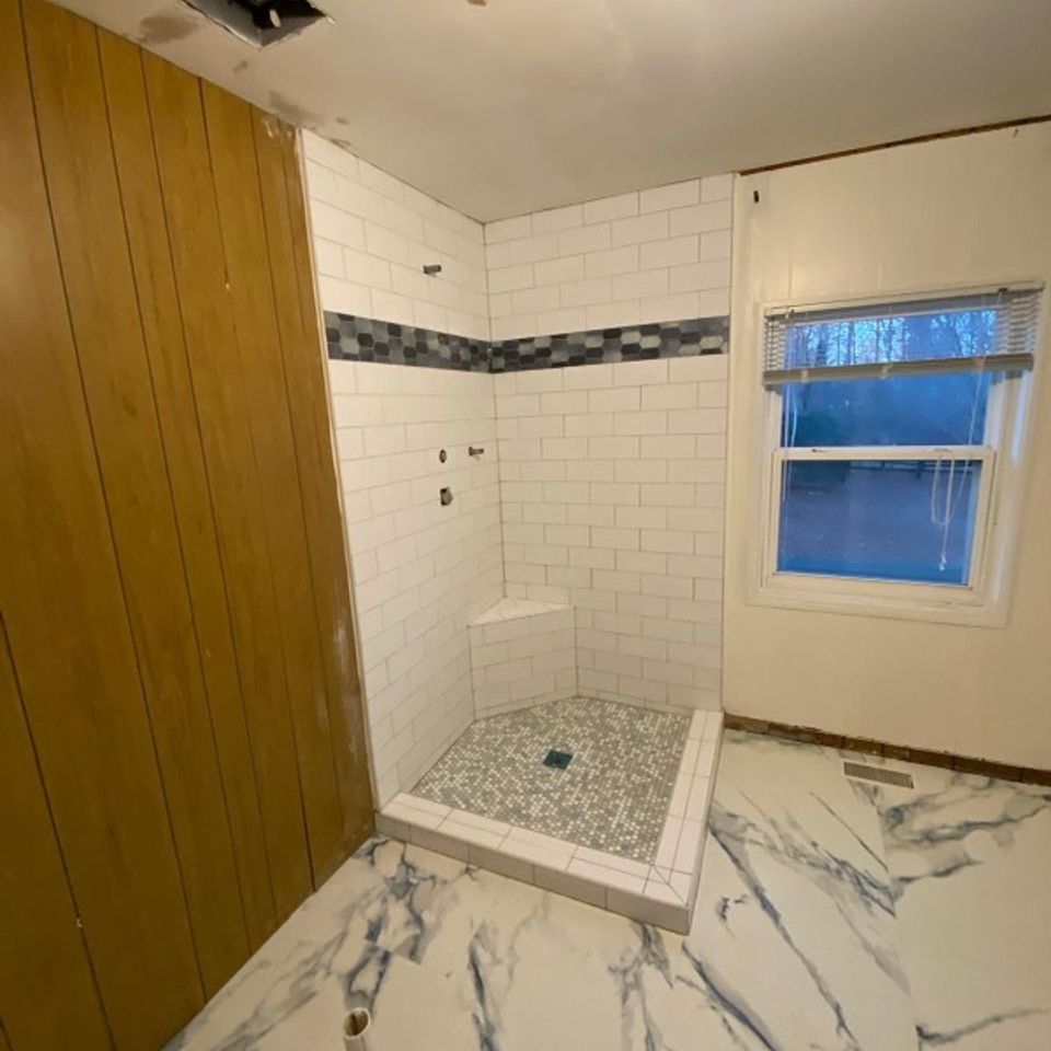 Buchanan Contracting shower reno