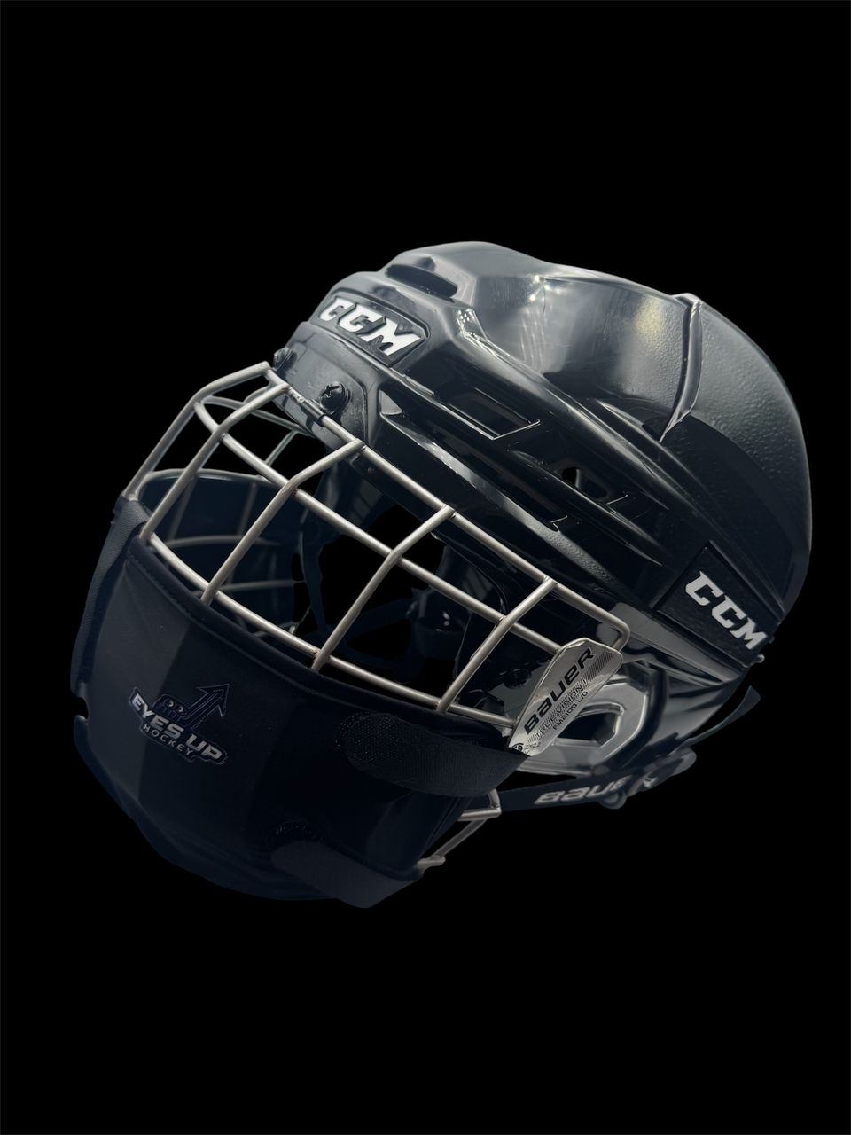 Euh mask on cage angle  blk background