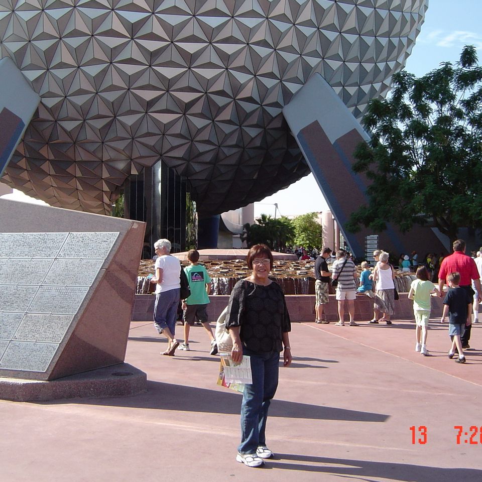 Rose at epcot and after our space trip oct 200920160617 31641 6a5kru