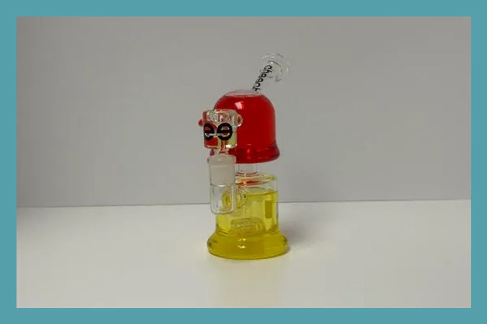 Cheech Pooh Bear Snail With Tail Fella - Water Pipe